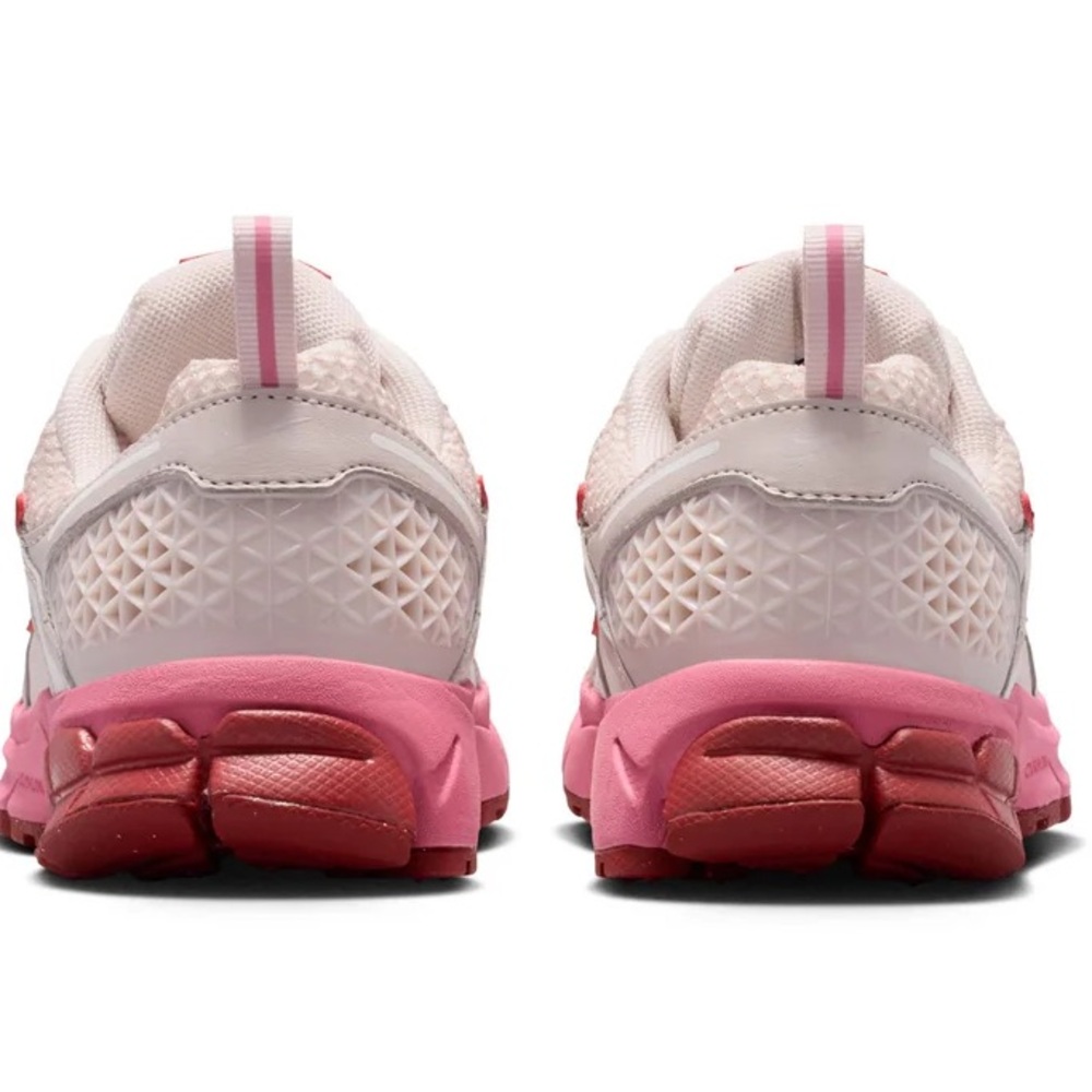 ♥️ NIKE ZOOM VOMERO 5 SILT RED ♥️ - Picture 5 of 5